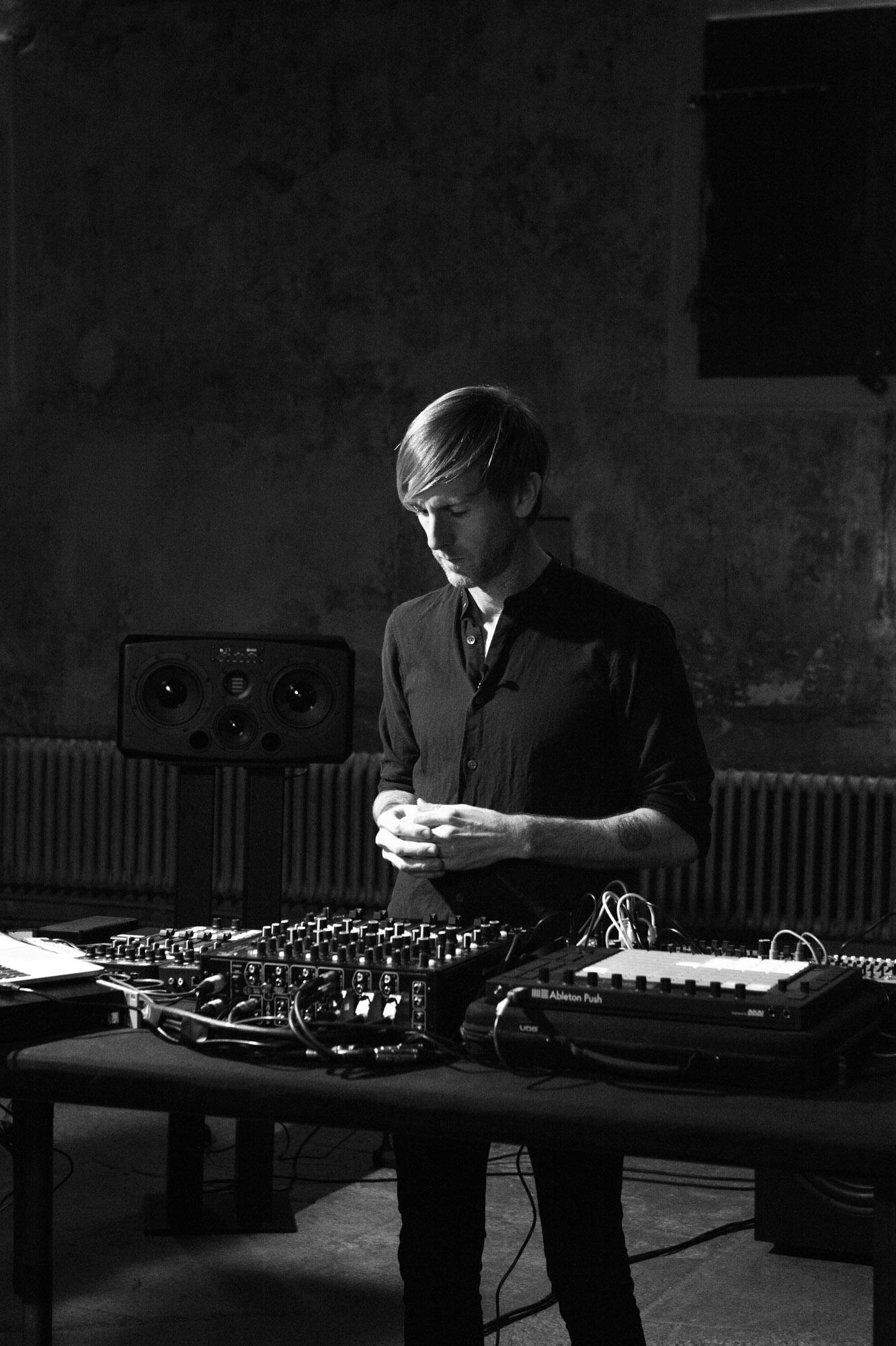ADE OVERVIEW: MODEL 1 & ENTER.EXPERIENCES ADE OVERVIEW: MODEL 1 & ENTER.EXPERIENCES